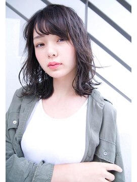 ロジッタ(ROJITHA) 【ROJITHA】  アイスグレージュ×ウェットウェーブミディ