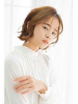 クロエ 新宿(Cloe) くびれミディ、エアリーミディ