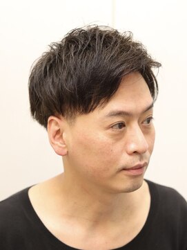 ヘアーアンドグルーミング ヨシザワインク(HAIR&GROOMING YOSHIZAWA Inc.) 【ヨシザワ人形町】20代30代ビジネスツーブロックアップバング