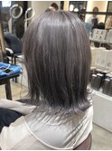 【LA'BO三浦】ミディアムボブ×シルバーグレー