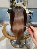 ★ブリーチ毛でも出来る縮毛矯正の酸性ストレート★