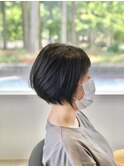 癖毛を活かした丸みボブ