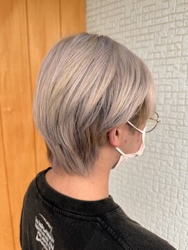 シロ(shiro.) 伸ばしかけウルフ