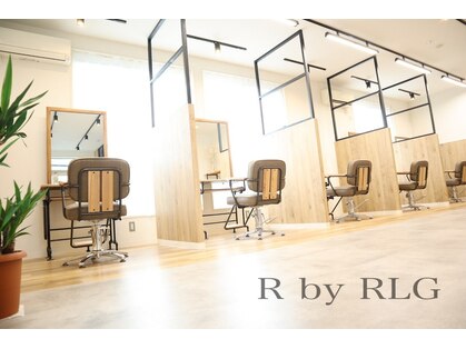 アールバイアールエルジー(R by RLG)の写真