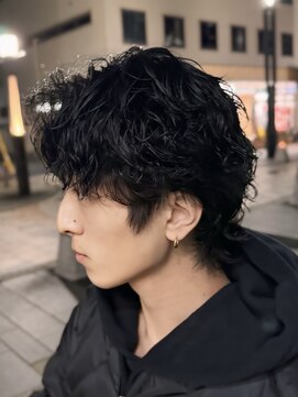 バース バイ ハピネス(BIRTH by happiness) ツイストスパイラルパーマツイストパーマメンズマッシュパーマ