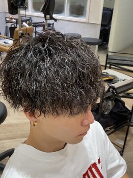 ベル 桑名(BHEL) 三重桑名ツイストスパイラルパーママッシュ/メンズパーマ