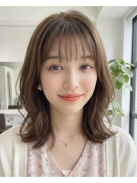 ランド(RaND) ゆるふわレイヤー外ハネカット/顔周り小顔カット/髪質改善カット