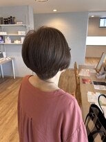 リーク(LEEK) 年齢を重ねても、ツヤのあるキレイな髪へ