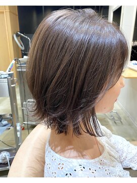 トリート 妙典店(TREAT) 外ハネボブ×スモーキーグレー