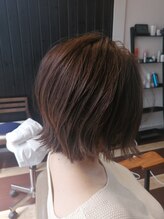 ギフト(GIFT) 外ハネショートボブ