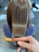 アイコニック 日進梅森台店(ICONIQ)&nbsp;脱白髪染め！！白髪染めを使わない透明感カラー