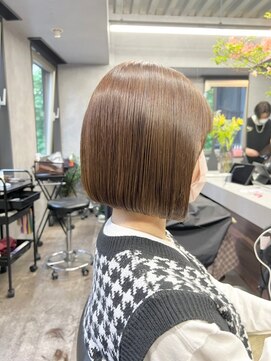 アイユー(ii+U) インスタ【chokihara】大人かわいい 小顔 ショート