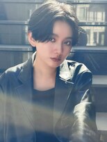 リークフー(Ree cu fuu)&nbsp;20代30代40代/ハンサムショート　メンズライクセンターパート