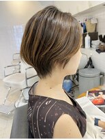 クオン(kuon) 大人ショート