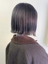 ヒビヲ(HIBIO) ベージュカラータッセルボブ大人ショートボブ顔まわりレイヤー