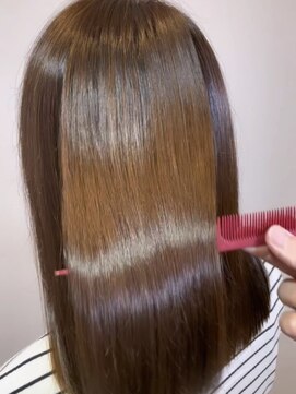 レヴィア(REVIA) 髪質改善トリートメントナチュラルブラウン