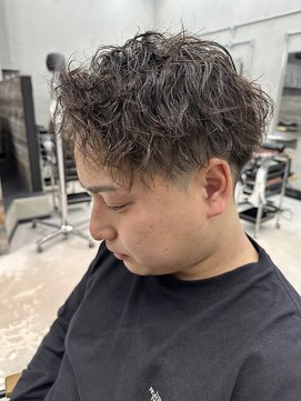 ネオン(NEON) ツイストパーマ