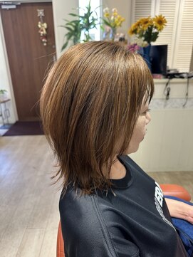 ウルフカット風