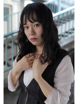 スリーヌーン(THREE noon)&nbsp;セミロング　ゆるナチュラル　ラフウェーブ　　20代30代40代