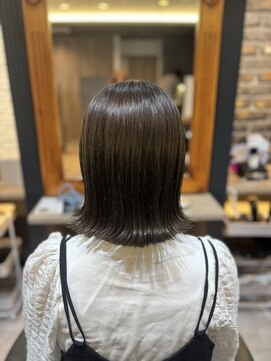 ジパング 押上店(Zipangu) 外ハネボブ × オリーブカラー