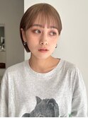 ハイトーンボブベージュホワイトブロンドワイドバングイメチェン