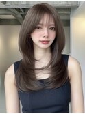 アッシュベージュ　レイヤーカット　顔周りカット　髪質改善MEI