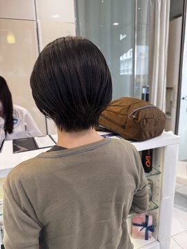 エアー 銀座タワー(AIR) 【藤岡】後ろ姿が映える美シルエット