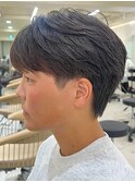 メンズセンターパートウルフセンターパートニュアンスパーマ襟足
