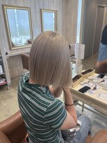 ビズヘアー プチ(bisou hair petit)&nbsp;ボブ × ハイトーン