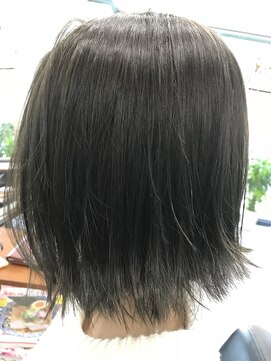 ポルト(Porte) 外はねグレージュカラー