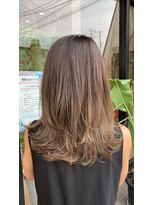 クルニエ(crenier)&nbsp;crenierで作るナチュラルグラデーション＠透けグレージュ●