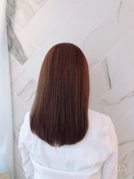 ジーナ 銀座中央通り(Zina) 【Zina　銀座中央通り】イメチェン耳かけ×フォギーベージュ