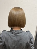 ルーツ(ROOTS)&nbsp;ハイトーンミニボブ