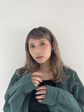 エクリ シセイドウ 麻布十番店(equri×SHISEIDO) 【麻布十番】前髪スッキリ!ゆるふわロング