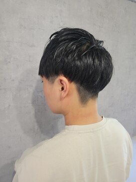 スリー(THREE) ☆メンズカット☆【大阪 梅田 福島 中津】