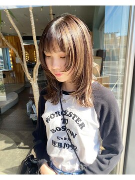 ヘアラウンジ アングゥ(hair lounge ungu) ハイレイヤースタイル