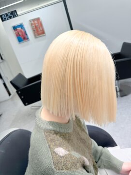 ペレ 渋谷(PELE) 黒髪/グレーベージュ/ハイトーン/ブリーチ/渋谷