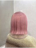 コーラルピンク/ハイトーンピンク/切りっぱなしボブ