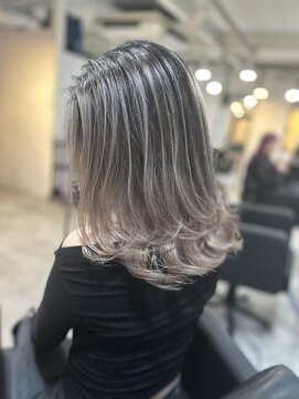 ラフ 難波店(LAFF) #黒髪#ボブルフ#ネビージュ#小顔#ワンレン