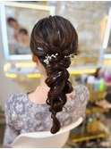 結婚式 二次会 お呼ばれ 編みおろし×ラメwax×パールアクセ