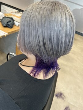 ブランシェ 名鉄小幡駅前店 ホワイトシルバー×インナーパープル