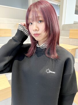 カケル(×.) ハッシュカット/ミディアムレイヤー/春ピンクベージュ