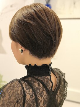 コモン 学芸大学(COMON) 暗めカラー/フェイスフレーミング[学芸大学駅/ドライカット]