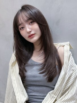 グロー 大宮(GLROW) □ 大宮顔周りレイヤーカットハッシュカット髪質改善縮毛矯正