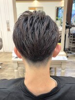 アルターリール(aL ter Rire)&nbsp;フェザーパーマ/サーフカール/刈り上げセンターパート/中村郁未