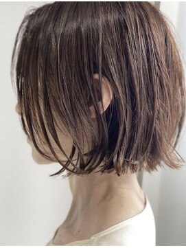 ミニボブスタイル