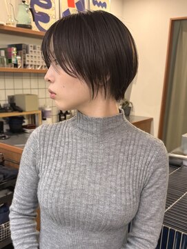 ピーキー(PEAKY.) 美シルエットショート