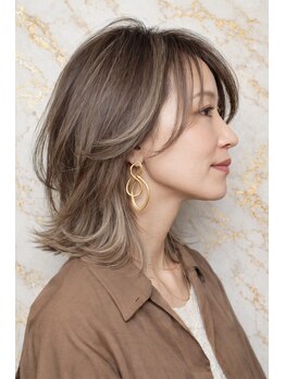 CAN sis坂店の写真/【ミルクティー】見つかる,自分色―。好みの髪色にトレンド感をプラス〔インナーカラー/ハイライト]