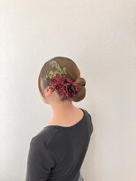 ヘアビジュー(hair bijou) タイトシニヨン
