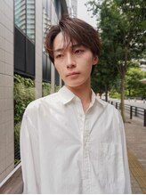 オムデュー(HOMME DEUX)